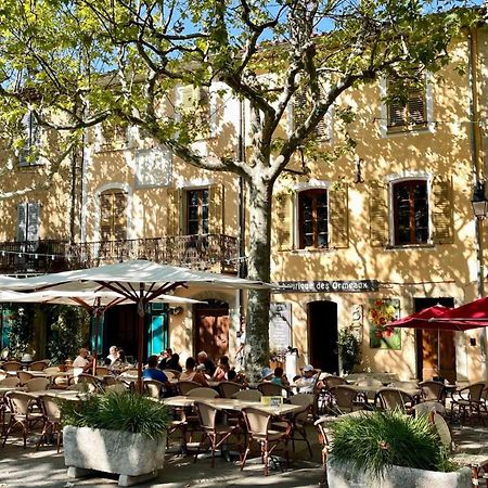 Au Coeur Du Village Provencal Tourtour Kültér fotó